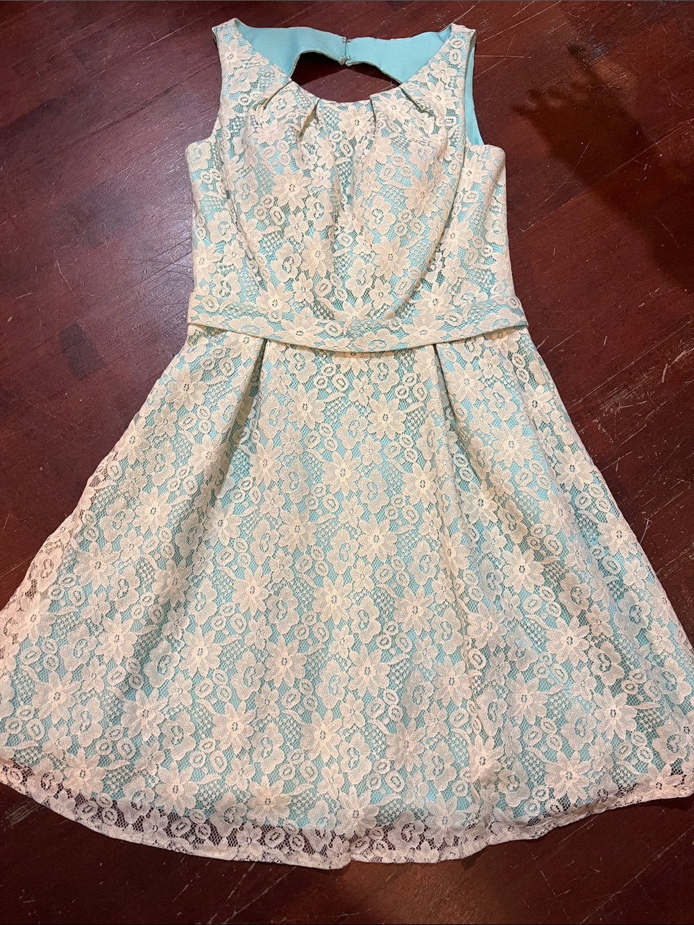 🌻3/$15🌻 Christina Wu Aqua and Cream Lace Fit-and-Flare Dress